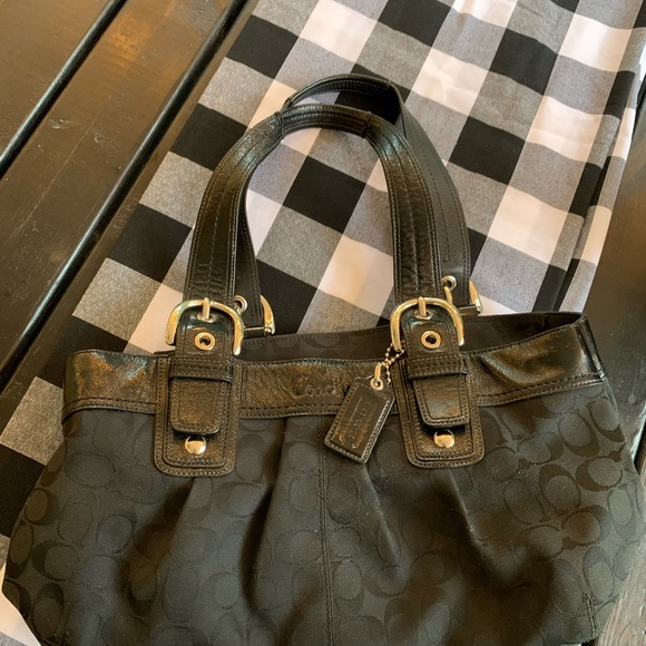 Coach Soho pleated signature patent leather tote - Picture 3 of 4